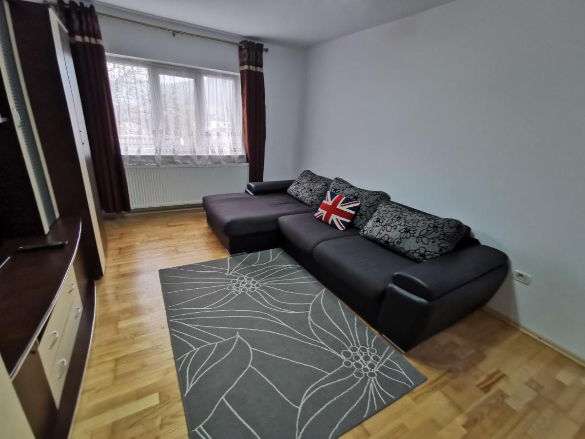 Feelhome Apartment Călimăneşti Eksteriør billede